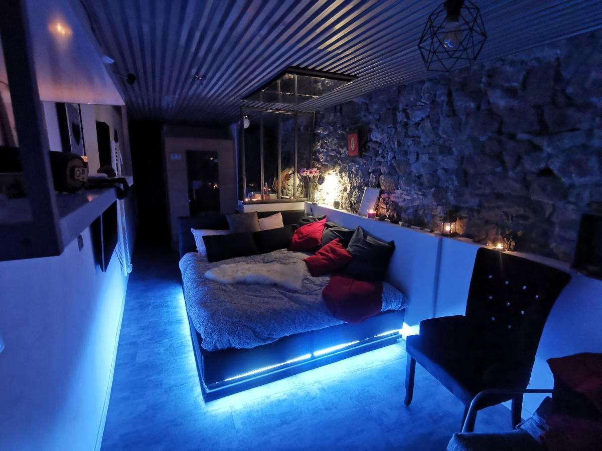 Sweet Loft Grenoble-Love Room Avec Jacuzzi & Sauna 외부 사진